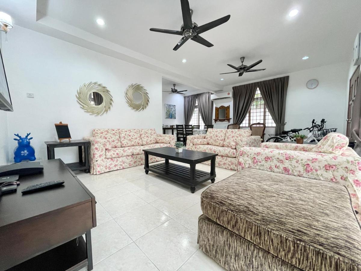Langkawi Cozy Holiday Home At Bukit Indah By Zervin Куах Экстерьер фото